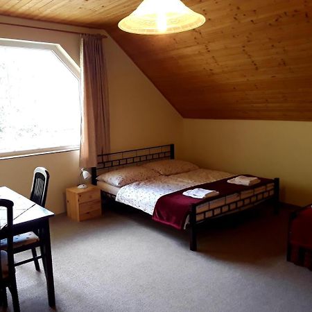 Villa Hedi Dunakiliti Εξωτερικό φωτογραφία