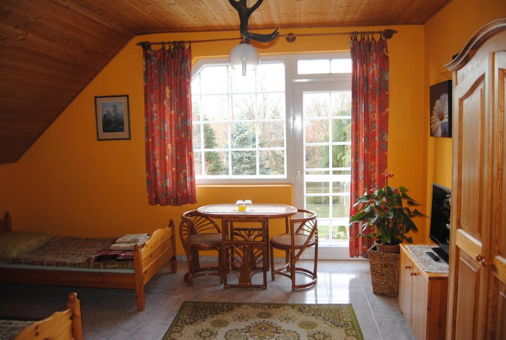 Villa Hedi Dunakiliti Εξωτερικό φωτογραφία