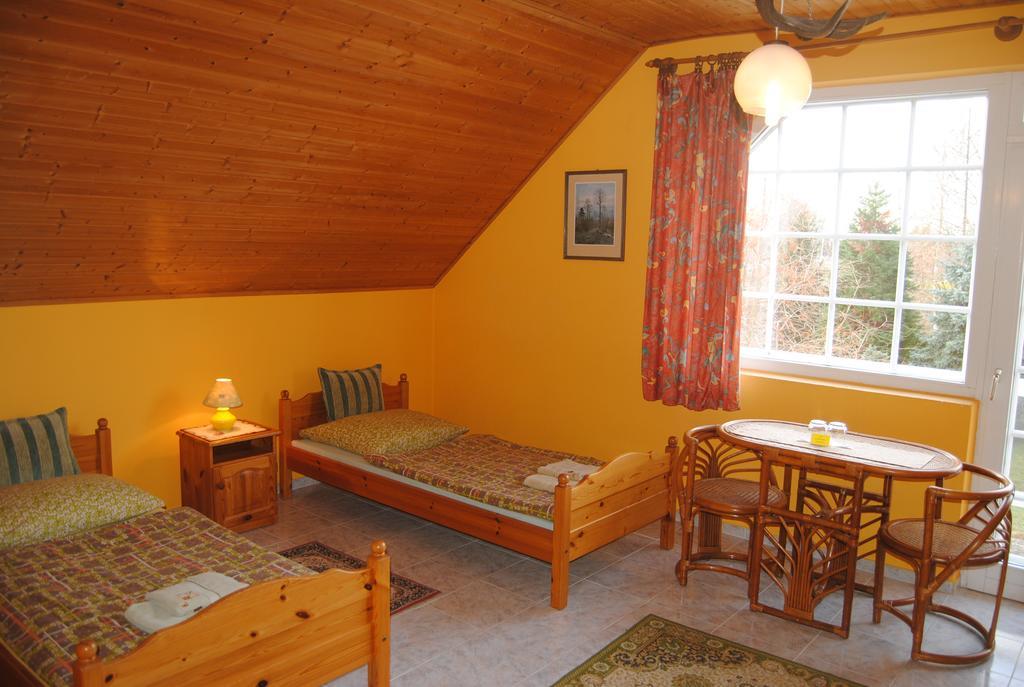 Villa Hedi Dunakiliti Εξωτερικό φωτογραφία